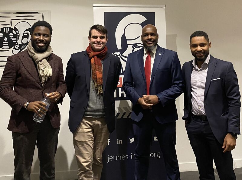 Vendredi 19 janvier, le président de FIDELILIUM, Nicolas Malbec a assisté à la conférence sur la cybersécurité en Afrique, organisée par Les Jeunes IHEDN (comités Afrique et Cyber) à l’ambassade du Gabon. Ce fut l’occasion d’échanges passionnants avec :

Clément Domingo, expert en cybersécurité, co-fondateur de l’ONG Hackers Without Border et créateur de la plus grande compétition de cybersécurité en France

Didier SIMBA, consultant expert de la cybersécurité en Afrique, président et fondateur du Club d’Experts de la Sécurité de l’Information en Afrique (CESIA)

Oumar SOW, Senior manager chez PwC

Les principaux points forts de la conférence concernaient :

Cybercriminalité et Menaces en Évolution : Comme partout dans le monde, l'Afrique fait face à une augmentation des cyberattaques. Les attaquants peuvent cibler des entreprises, des gouvernements et des particuliers.
Infrastructure et Sensibilisation : le niveau de protection des infrastructures informatiques et le niveau de la sensibilisation à la cybersécurité peuvent varier d'un pays à l'autre.
Collaboration Internationale : La collaboration internationale dans le domaine de la cybersécurité est cruciale. Les gouvernements africains travaillent souvent avec d'autres nations, des organisations internationales et des entreprises privées pour renforcer leurs capacités en matière de cybersécurité.
Protection des Données : Les réglementations sur la protection des données évoluent dans le monde entier, et certains pays africains commencent à mettre en place des lois pour protéger la vie privée et les informations personnelles.
Formation et Développement des Compétences : Renforcer les compétences en cybersécurité est un enjeu crucial. Les programmes de formation et les initiatives visant à développer des professionnels de la cybersécurité sont de plus en plus importants.